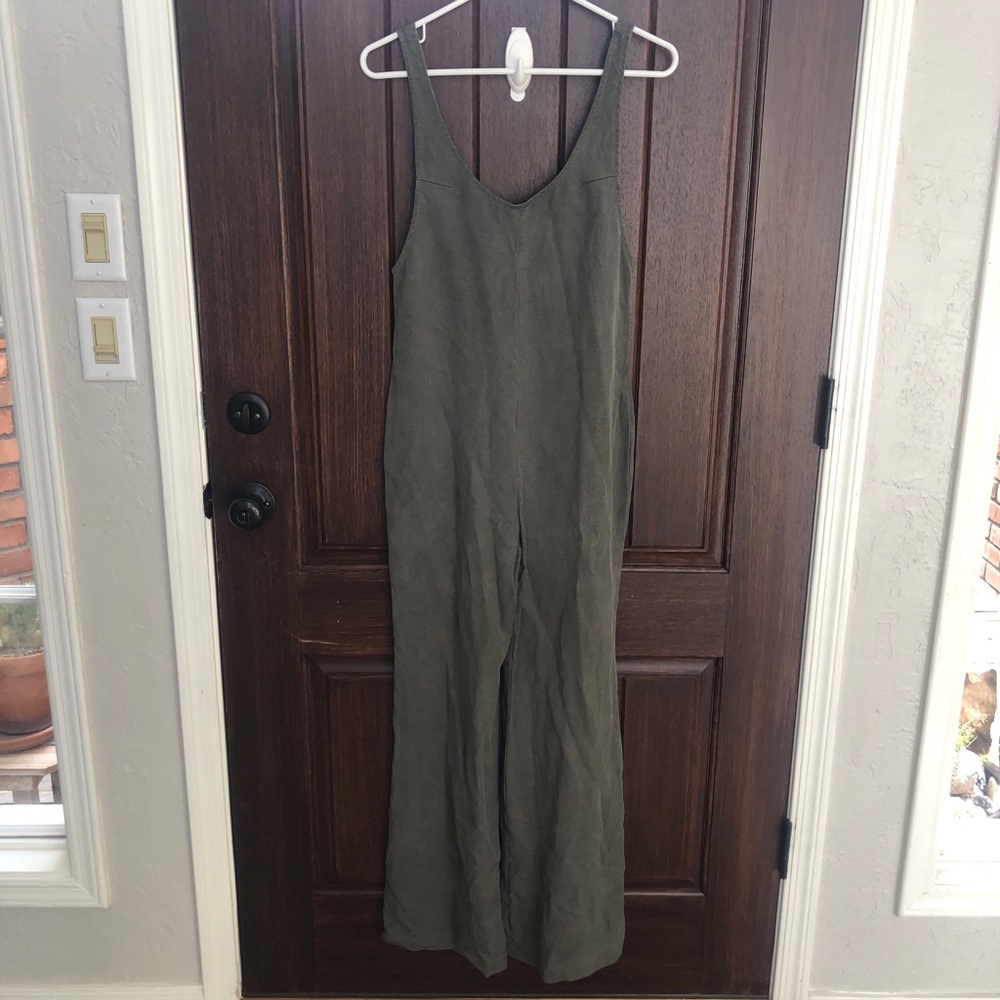 Reformation v-back zip up jumpsuit